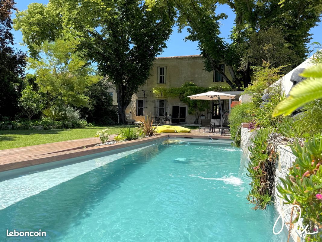 Maison 8 pièces 246 m² · à Gigean · 246 m² · 769 000 €