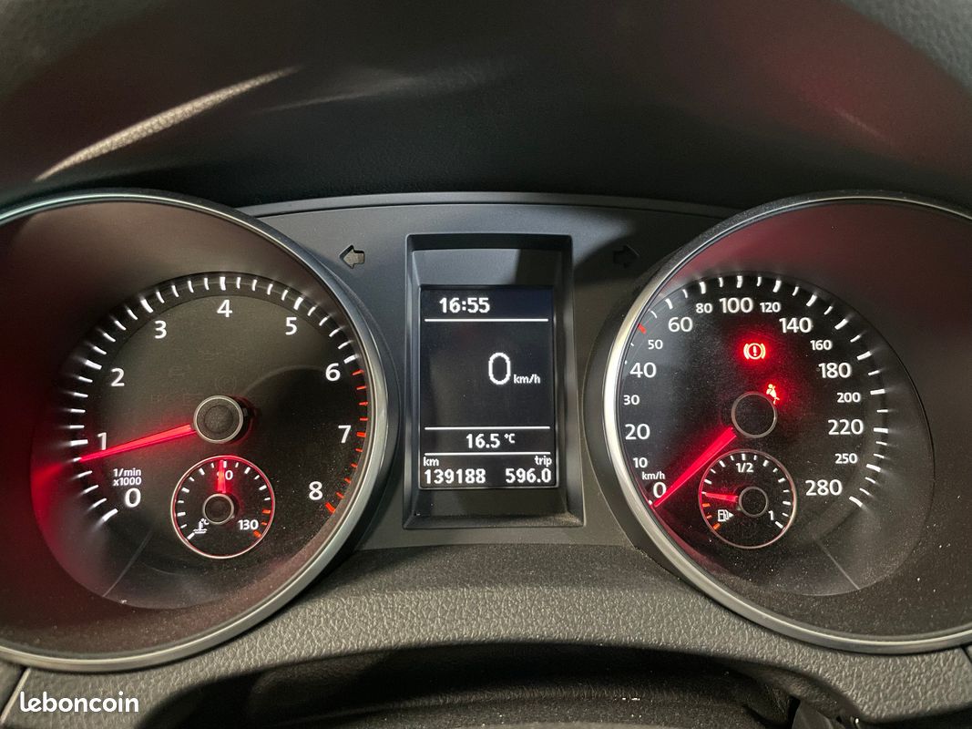 VOLKSWAGEN GOLF VI GTi 2.0 TSi 210 (image 32)