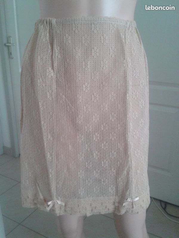 Jupon Vintage Dentelle Blanc Taille élastique 38/40/42 – Réf NB4042, Non Utilisé