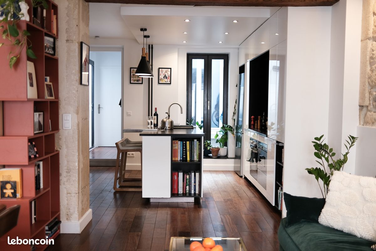 Appartement 3 pièces 67 m² · à Paris · 66,7 m² · 2 400 €