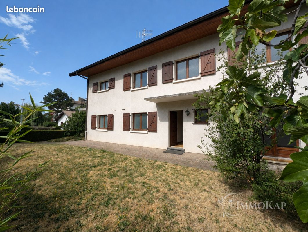 Maison 12 pièces 407 m² · à Annemasse · 407 m² · 990 000 €