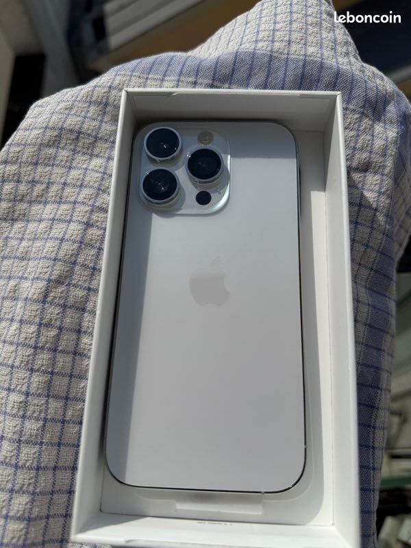 IPhone 14 Pro 128 Go - Bon état + Coque offerte (image 4)