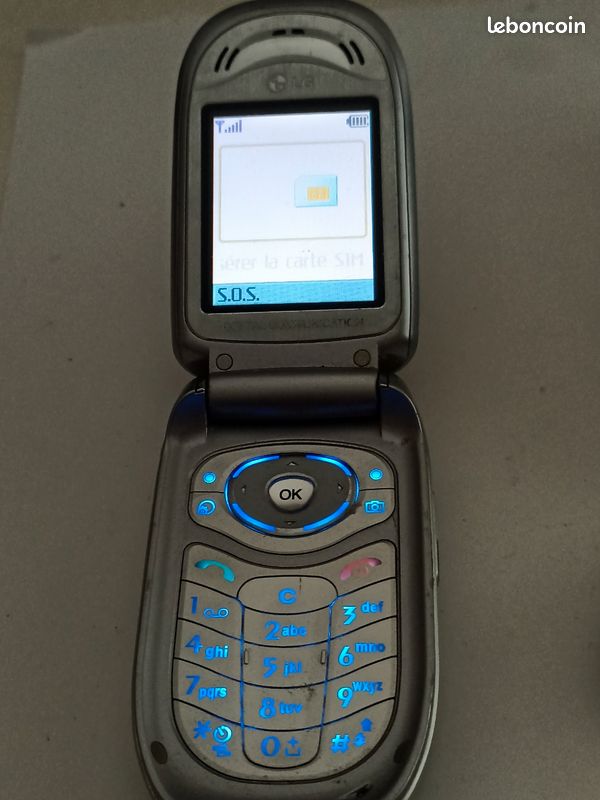 Téléphone portable LG ANCIEN (image 2)