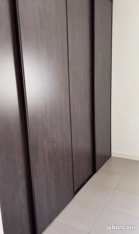 Porte placard (image 1)