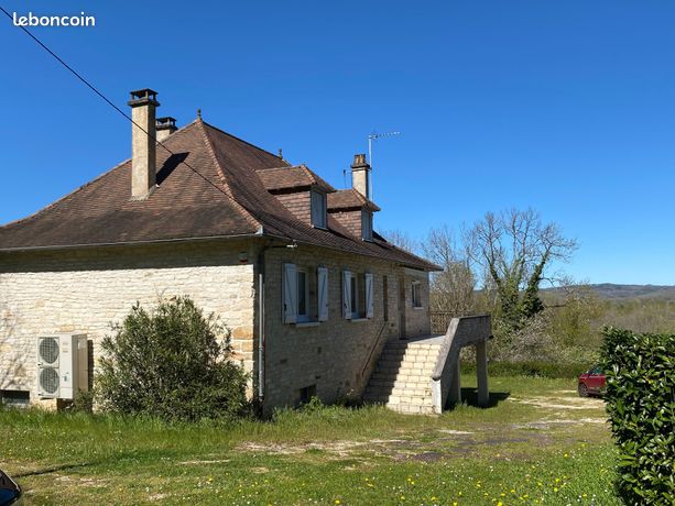 Maison 10 pièces 144 m²
