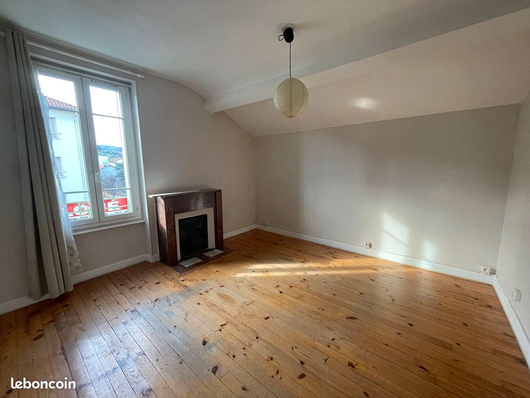 Appartement 3 pièces 67 m² · à Clermont-Ferrand · 67 m² · 590 €/mois