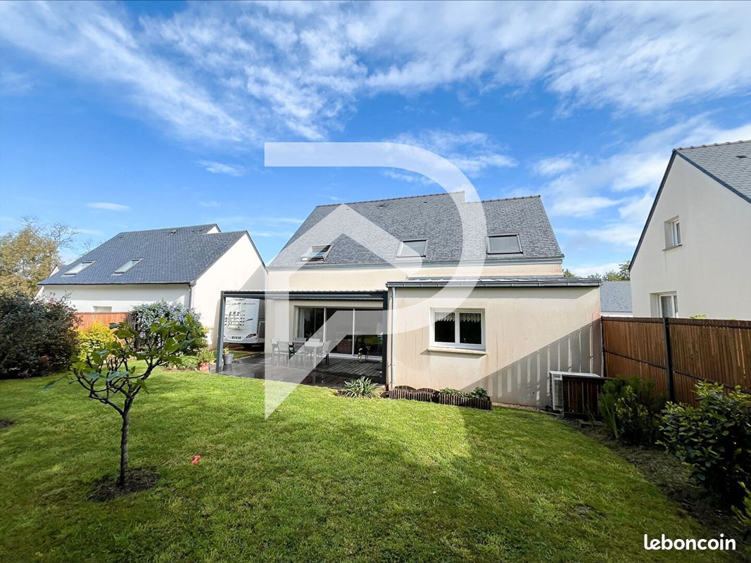 Maison 5 pièces 108 m² · à Locoal-Mendon · 108 m² · 399 000 €