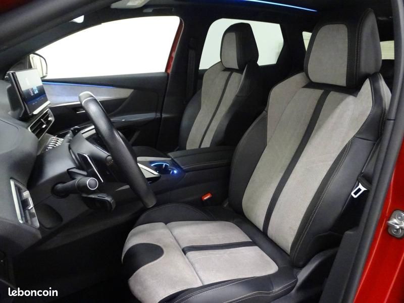 Peugeot 3008 HYBRID 225ch GT Pack e-EAT8 (image 8)