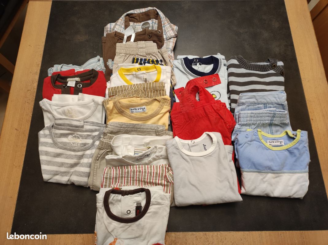 Lot De Vêtements Bébé 6 à 12 Mois - T-shirts, Pantalon, Body - Occasion Très Bon état
