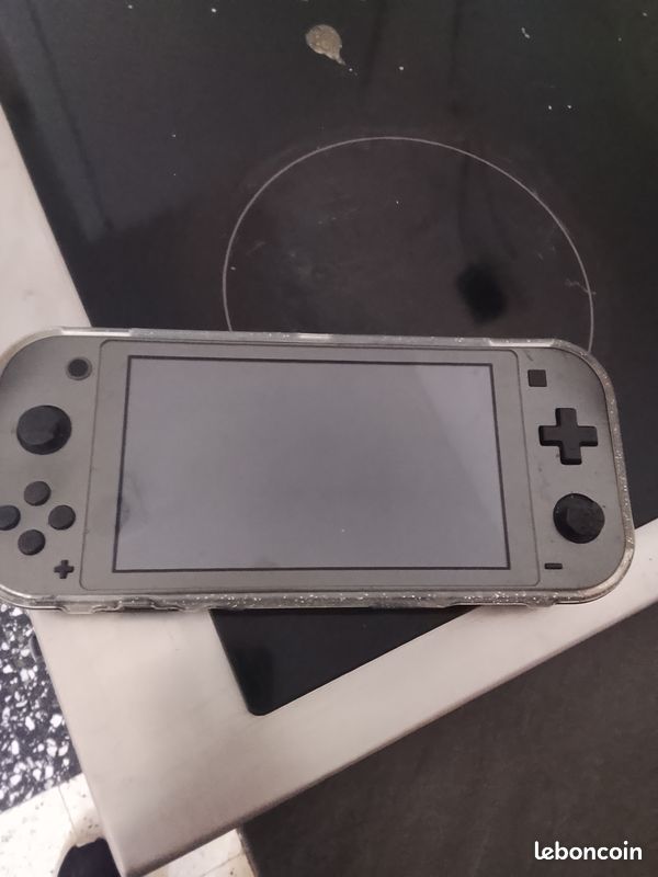 Vend console switch + Mario Kart - Consoles