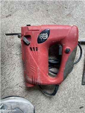 Scie sauteuse SYS TEC 550W avec accessoires et boîte d’origine (image 2)