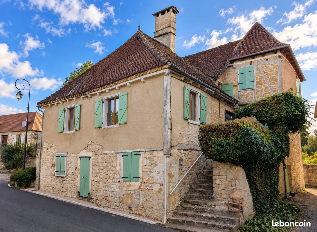 Maison 9 pièces 180 m² · à Miers · 180 m² · 230 000 €