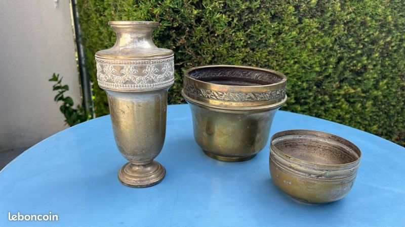 Trio déco vintage en laiton patiné – Style Classique / Empire (image 1)