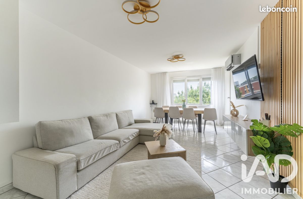 Appartement 4 pièces 77 m² · à Saint-Priest · 77 m² · 159 000 €