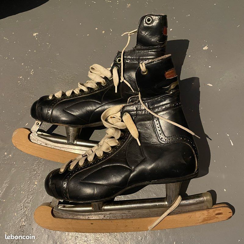 Patins à Glace Vintage Bauer En Cuir - Taille UK 10 - Avec Protège-lames