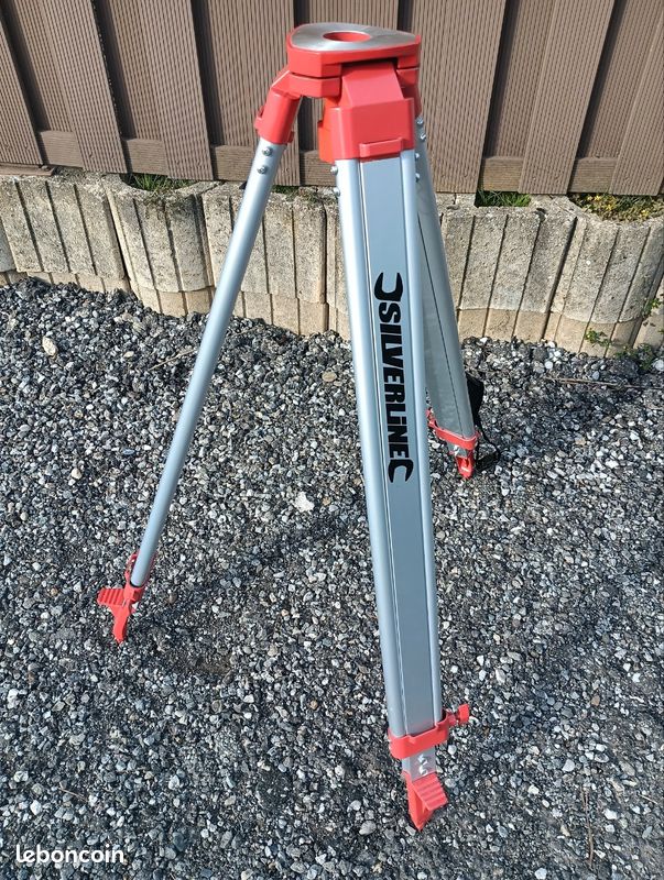 Trépied pour lunette de chantier (image 1)