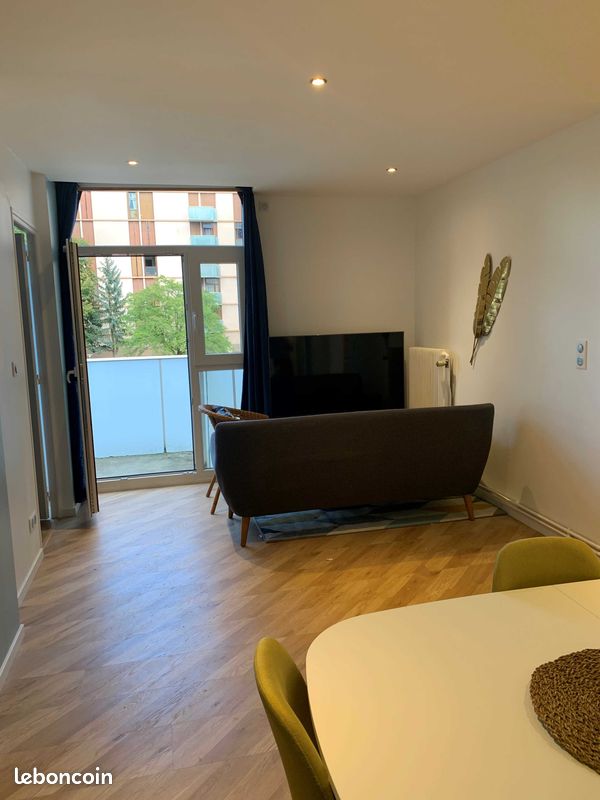 Appartement 4 pièces 84 m² · à Oullins-Pierre-Bénite · 84 m² · 230 000 €