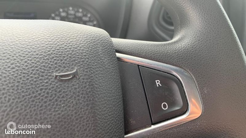 Renault Master Véhicule utilitaire ou Société F3500 L2H2 2.3 Blue dCi 135ch Confort Euro6 (image 21)