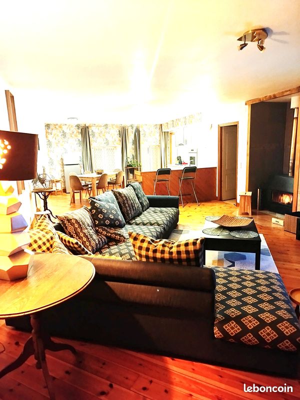 Appartement 3 pièces 130 m² · à Mazerny · 130 m² · 680 €/mois
