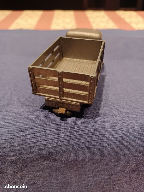 Dinky Toys N°25A - Camion Ford Maraîcher - Gris - France - Occasion