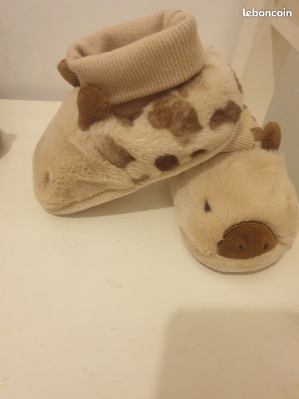 Pantoufles bebe Zara taille 20/21 (image 1)