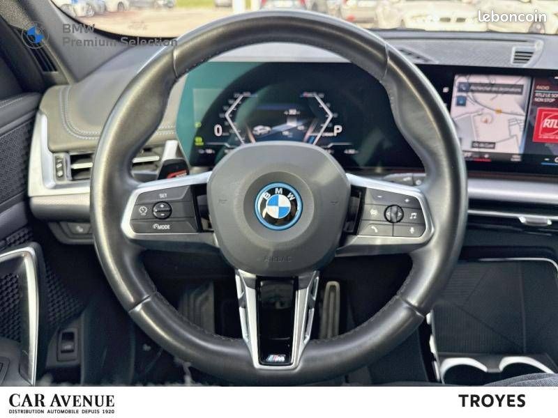 BMW iX1 xDrive30 M Sport (image 27)