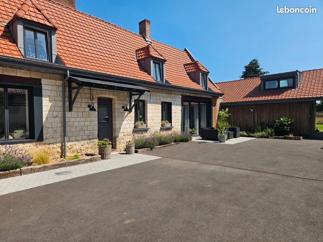 Maison 7 pièces 170 m² · à Agnez-lès-Duisans · 170 m² · 485 000 €