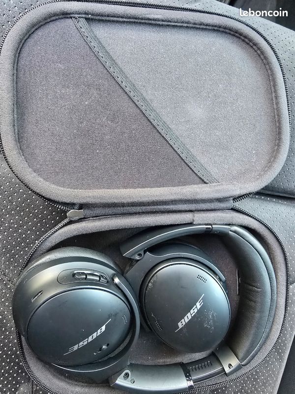 Pack Casque Sans Fil Bose QuietComfort Avec Réducteur De Bruit Noir Vinyle Noble Exclusivite