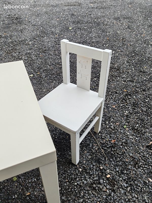 Table chaise enfant Ameublement