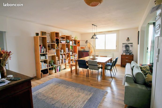 Appartement 6 pièces 99 m²