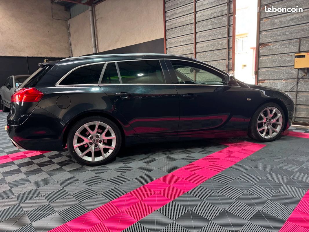 OPEL INSIGNIA SPORTS TOURER 2.8 V6 Turbo - 325cv OPC / Vidange Boite : Pont AV-AR : Haldex : Moteur / 4 pneus neufs (image 6)