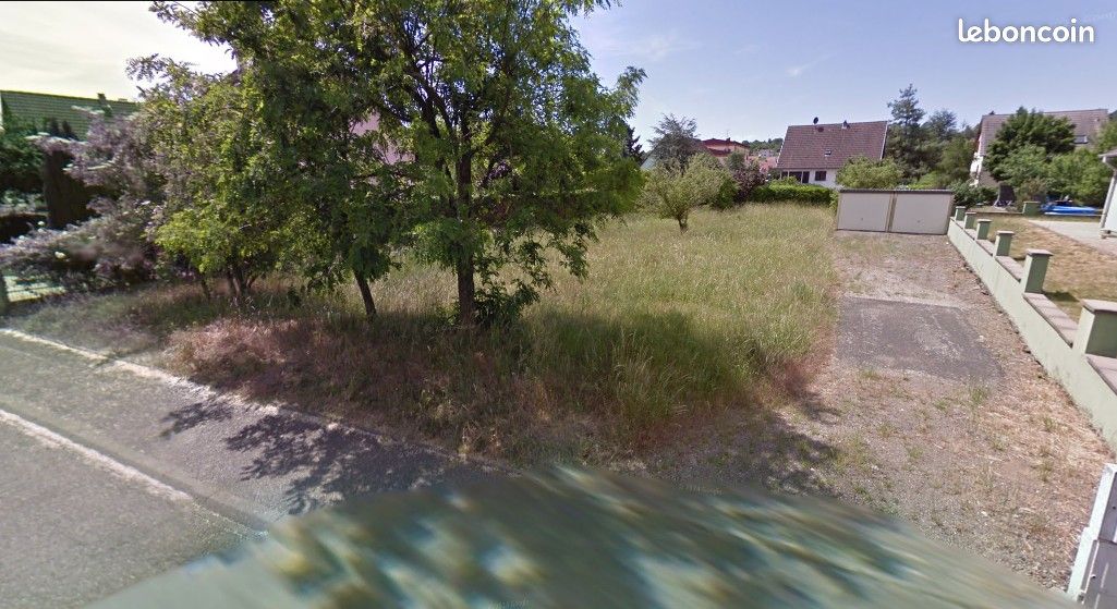 Terrain 8,13 ares viabilisé à Thann · 120 000 €