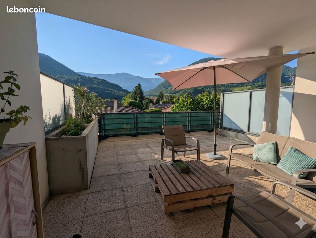 Appartement 4 pièces 82 m² · à Vif · 82 m² · 262 000 €