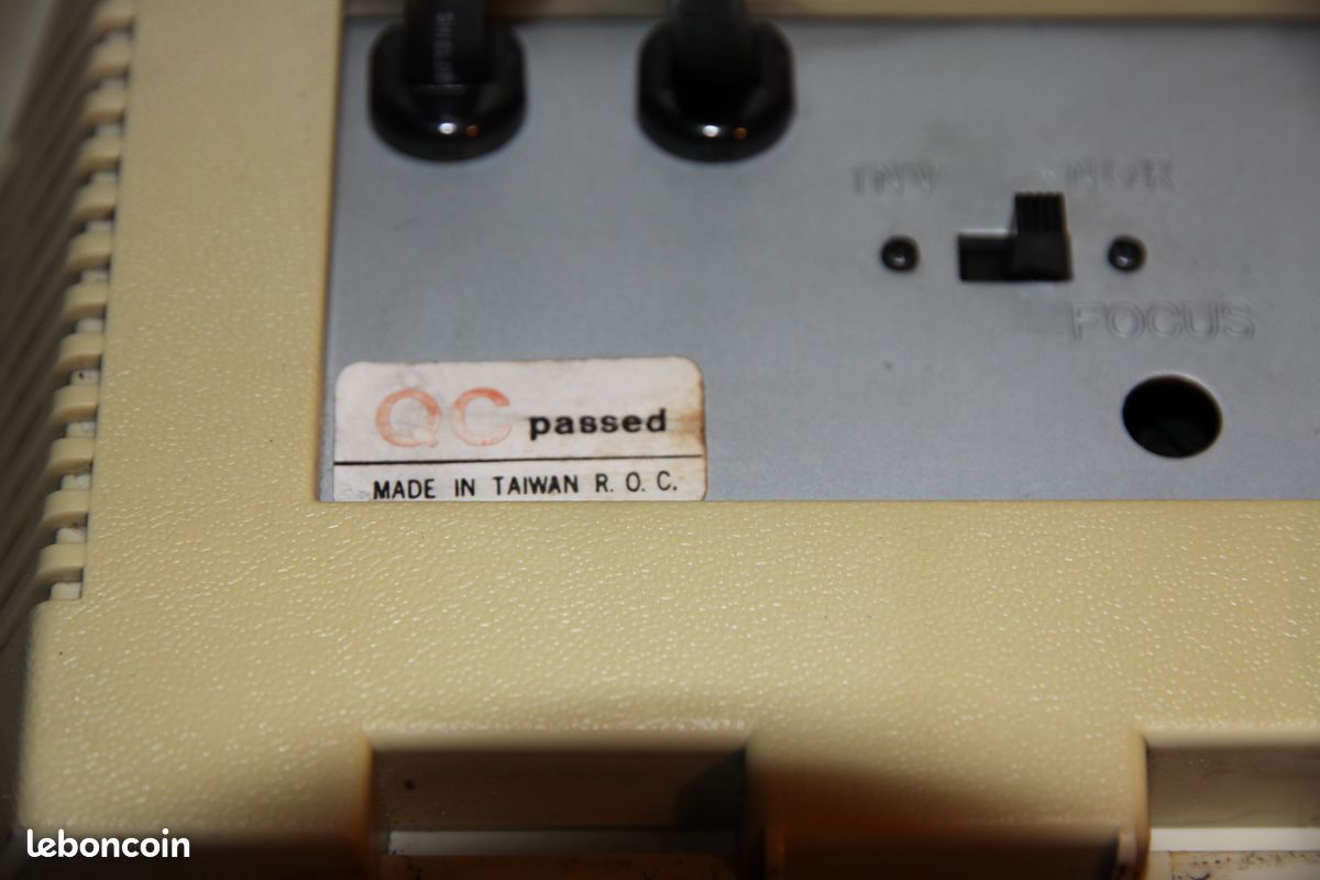 VINTAGE et COLLECTOR: écran d'ordinateur de collection Copam, années 1980/1990, made in Taïwan (image 7)