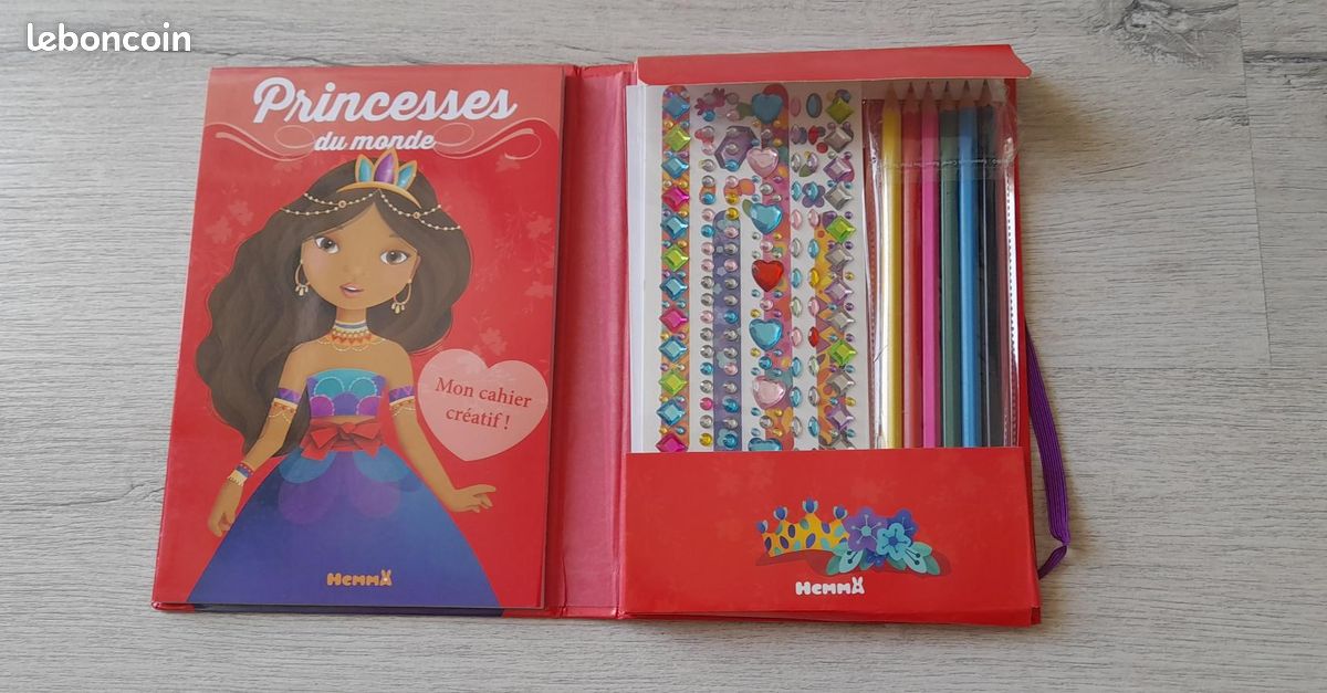 Cahier créatif Princesses du monde (image 3)