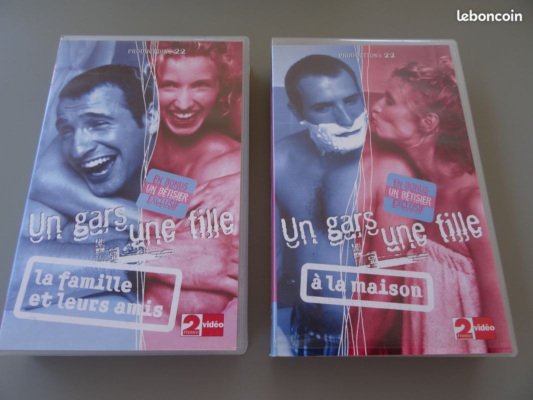 Cassettes VHS de la série "Un gars, Une fille" (image 1)