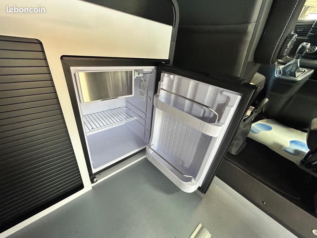 Renault Trafic FLEX 5 ANTILOPE VAN L1H1 CONFORT + BLUEDCI 150 AMENAGE PLACES 4 COUCHAGES (image 9)