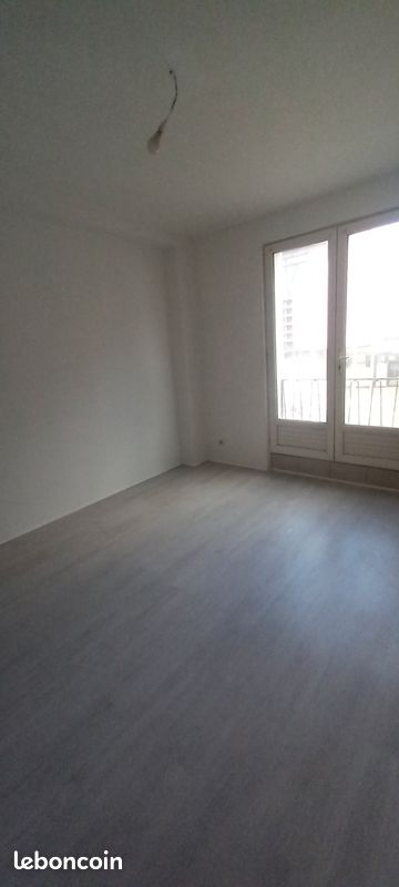 Appartement 1 pièce 20 m² · à Douai · 20 m² · 415 €