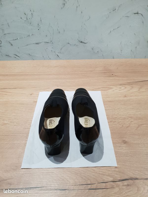 Chaussures noires (image 2)