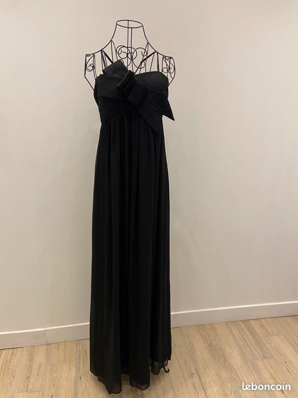 Robe Longue Noire Taille 8 - Style Maxi Dress, Neuf Avec étiquettes, Thème Coloré (détails?), Département Femme