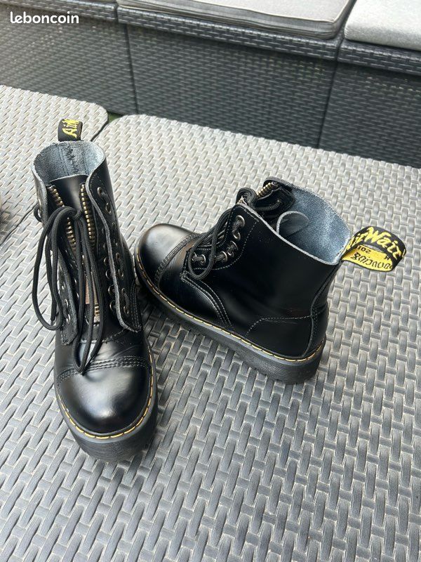 Sinclair Fausse Doc Martens Femme Dr Martens Sinclair Noires Mat