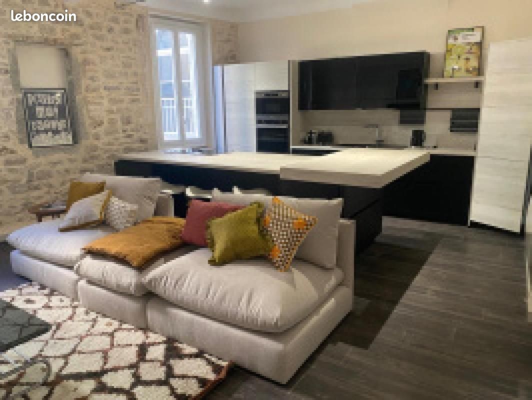 Appartement 2 pièces 52 m² · à Nîmes · 52 m² · 822 €