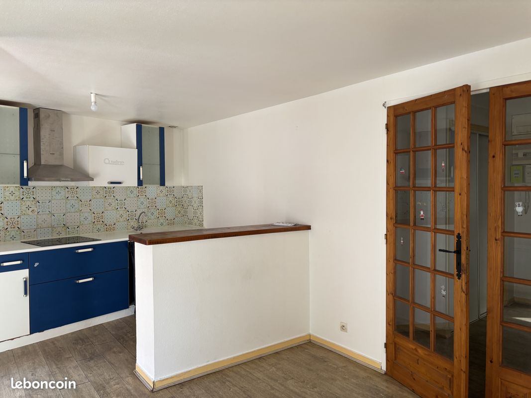 Appartement 3 pièces 53 m² · à Aurillac · 53 m² · 430 €/mois