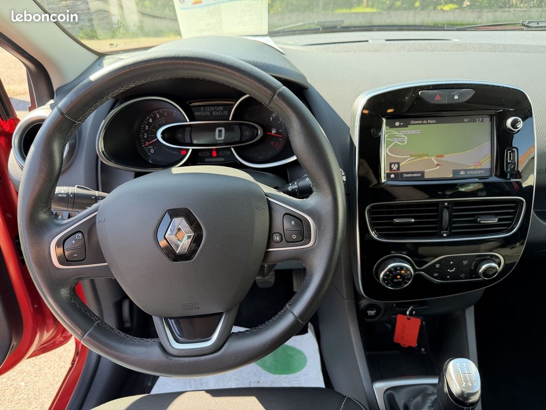 Renault CLIO IV 0.9 TCE 90CH ENERGY LIMITED EURO6 2015 (image 11)