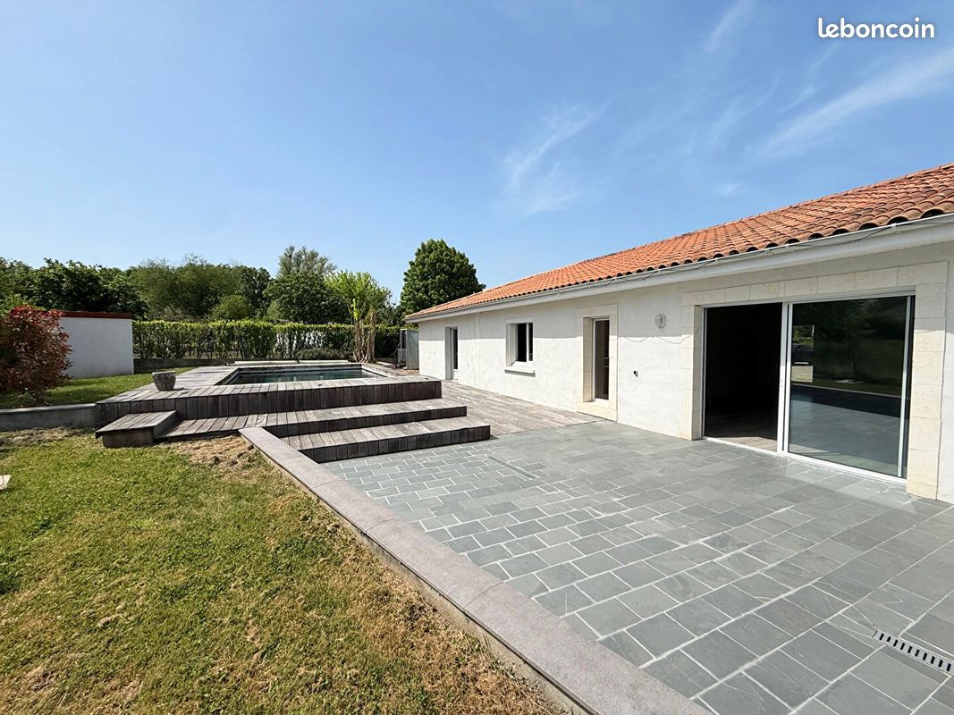 Maison 5 pièces 170 m² · à Galgon · 170 m² · 340 000 €
