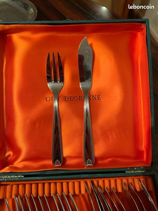 Lot De 24 Couteaux à Poisson Guy Degrenne – Acier Inoxydable 20cm, Finition Brillante (occasion)