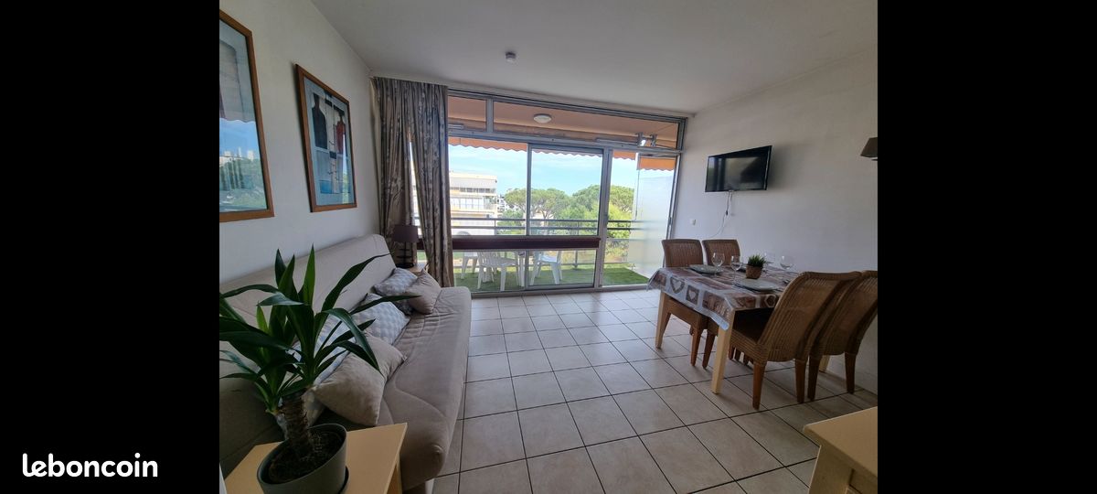 Appartement 1 pièce 23 m² · à Saint-Laurent-du-Var · 23 m² · 870 €/mois