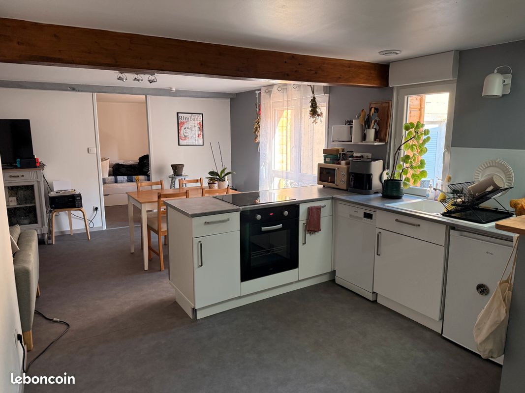 Appartement 2 pièces 58 m² · à Charleville-Mézières · 58 m² · 570 €