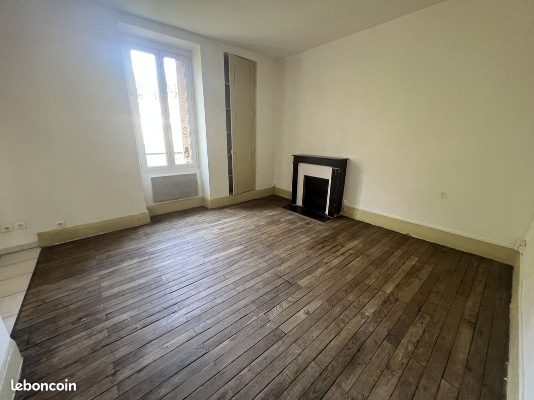 Appartement 4 pièces 70 m² · à Montluçon · 70 m² · 570 €/mois