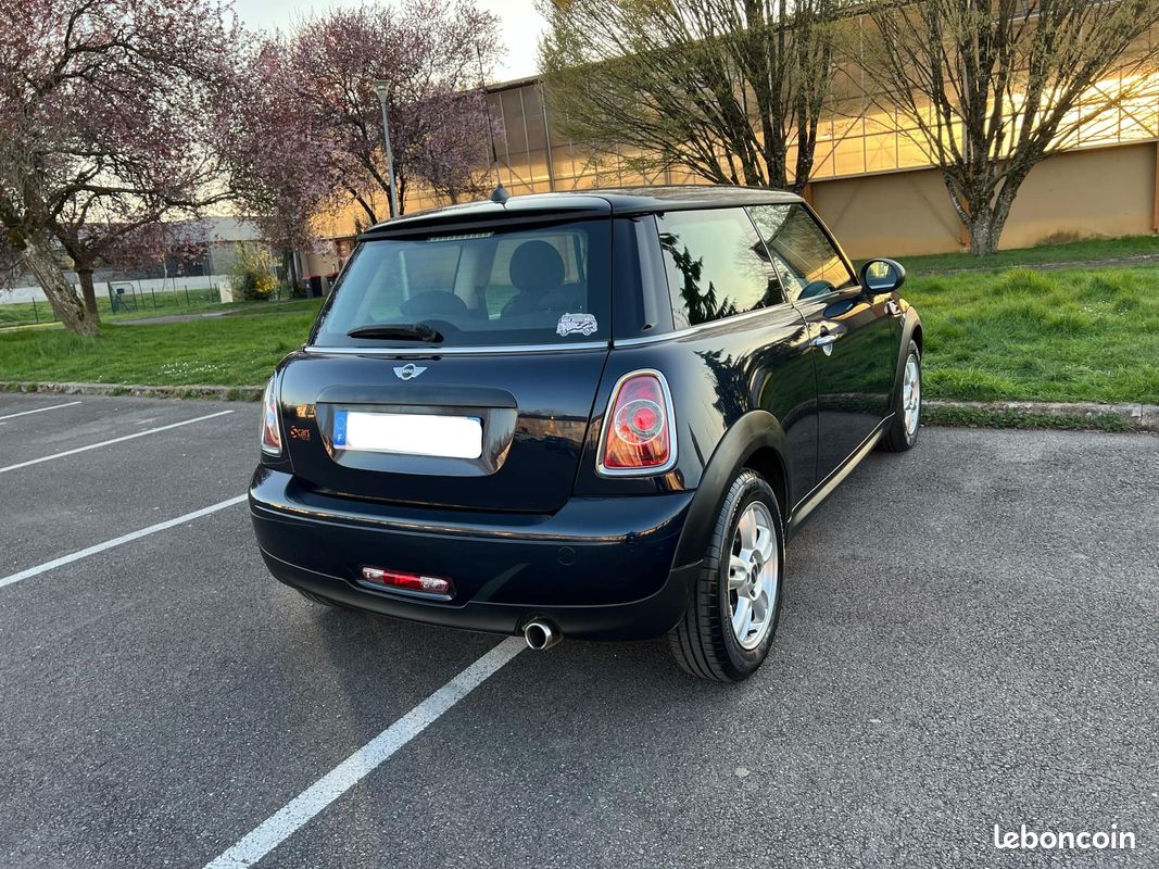Mini Mini One D 1.6d 90ch (R56) (image 3)